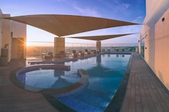 فندق بولوفارد هوتل, مسقط