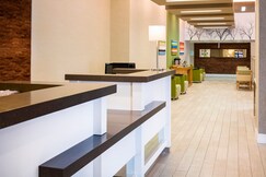 Holiday Inn Salem, Barnstable