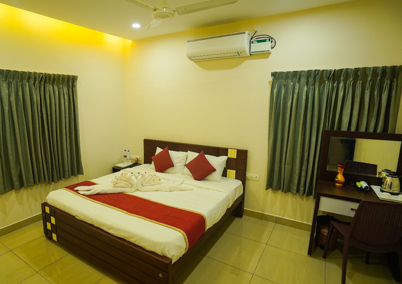 CHAKKRA RESIDENCY - Tap to explore photos
