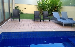 Swimming Pool 1