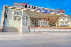 FabHotel Stay In, Vadodara