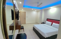 Double Deluxe Room