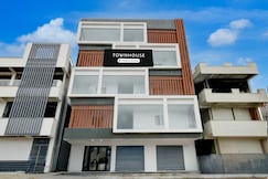 Super Townhouse B N Reddy Formerly Capitol Stay Inn, Hyderabad