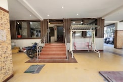 Hotel Laxmi GH, Shirdi