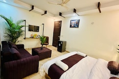 Hotel Oxygen Bloom, Noida