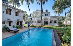 Swimming Pool 2