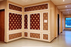 HOTEL KAMLAPAT INN, Mandla