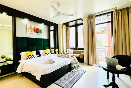 BluO Studio - M Block Mkt @ Greater Kailash