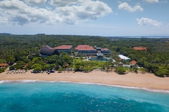 MERUSAKA Nusa Dua, Bali