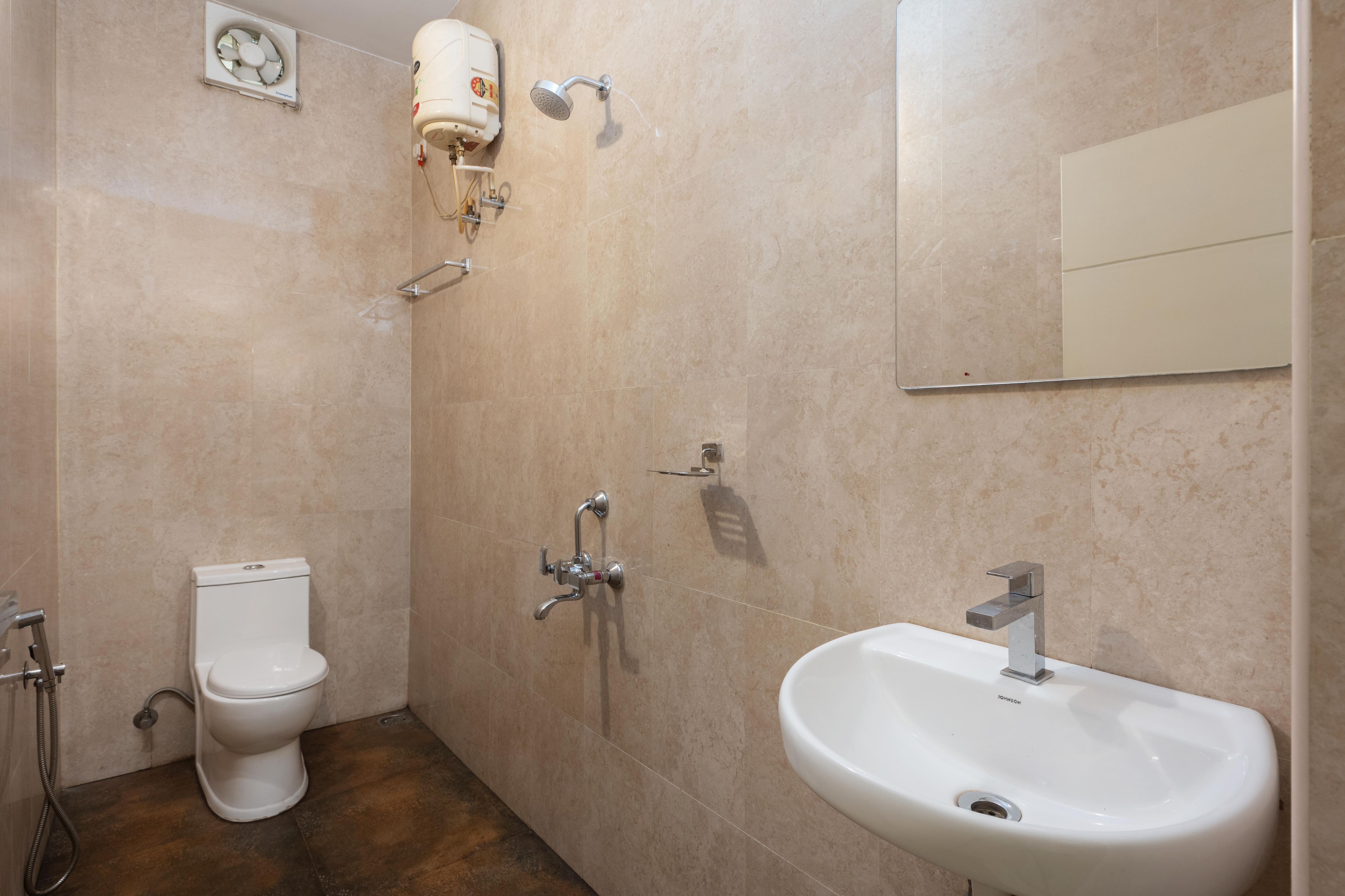 Serenity Suite In Panampilly Nagar | Kochi - Tap to explore photos