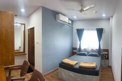 Sahyadri Sabhanagana & Rooms., Shivamogga