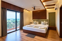 La Macaw Resorts, Purulia