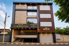 Hotel O Royal Celebration, Lucknow
