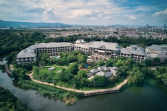 HUALUXE Hotels & Resorts Kunming - AN IHG HOTEL, Dali