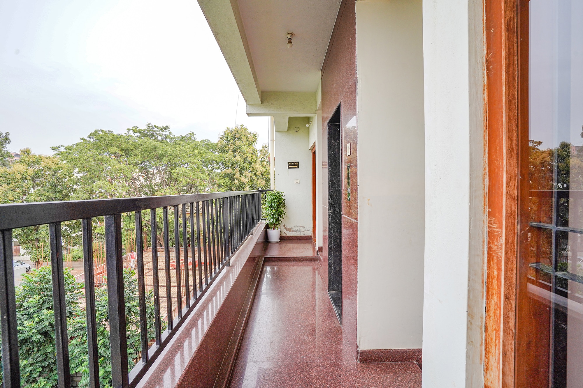 FabHotel Willow Tree - Nr. Jakkur aerodrome road - Tap to explore photos