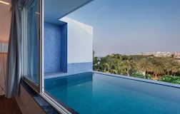 Swimming Pool 2