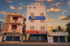 FabHotel SP Living Tree, Karimnagar