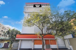 Collection O Tollygunge Metro Station Kolkata Formerly Mahamaya Step Inn, Kolkata