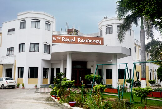 Hotel The Royal Residency