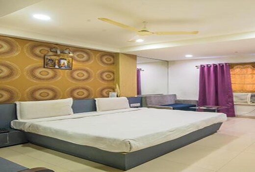 FabHotel Morya Regency