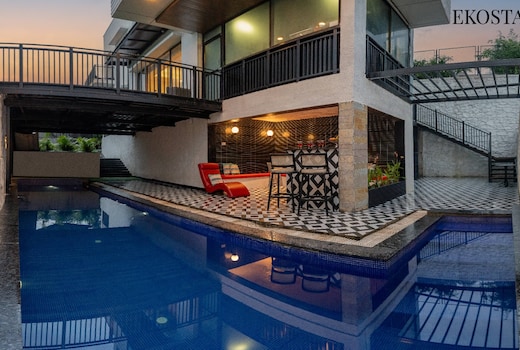 EKOSTAY Gravity Villa