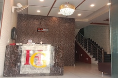 The Grands Hotel, Nahan