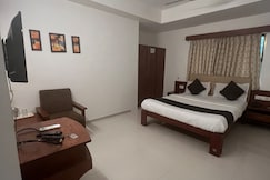 Motel Sanvaria Regency, Anand