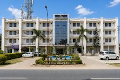 Hotel Business Inn, Haldwani