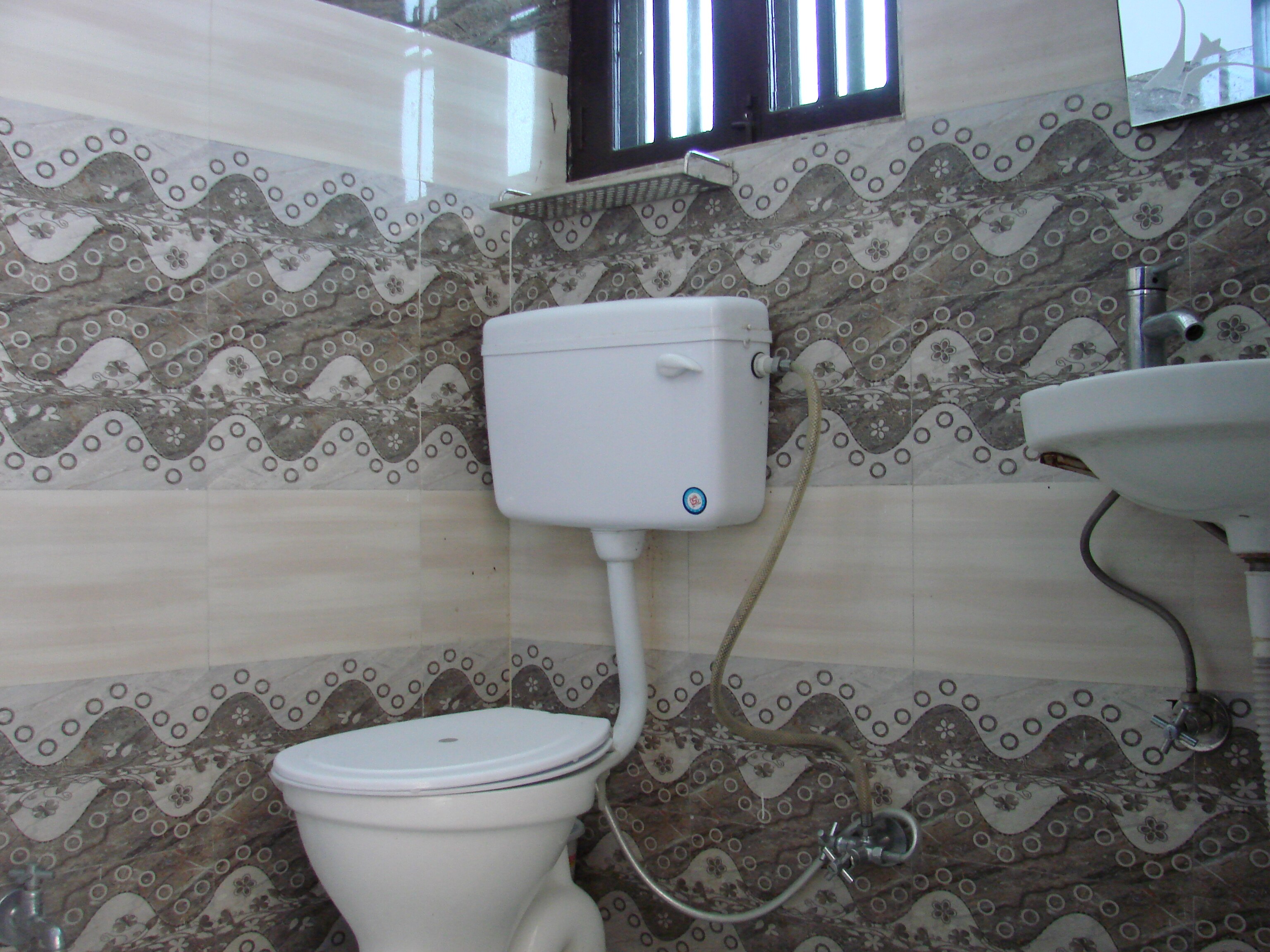 Hotel Vyas - Tap to explore photos