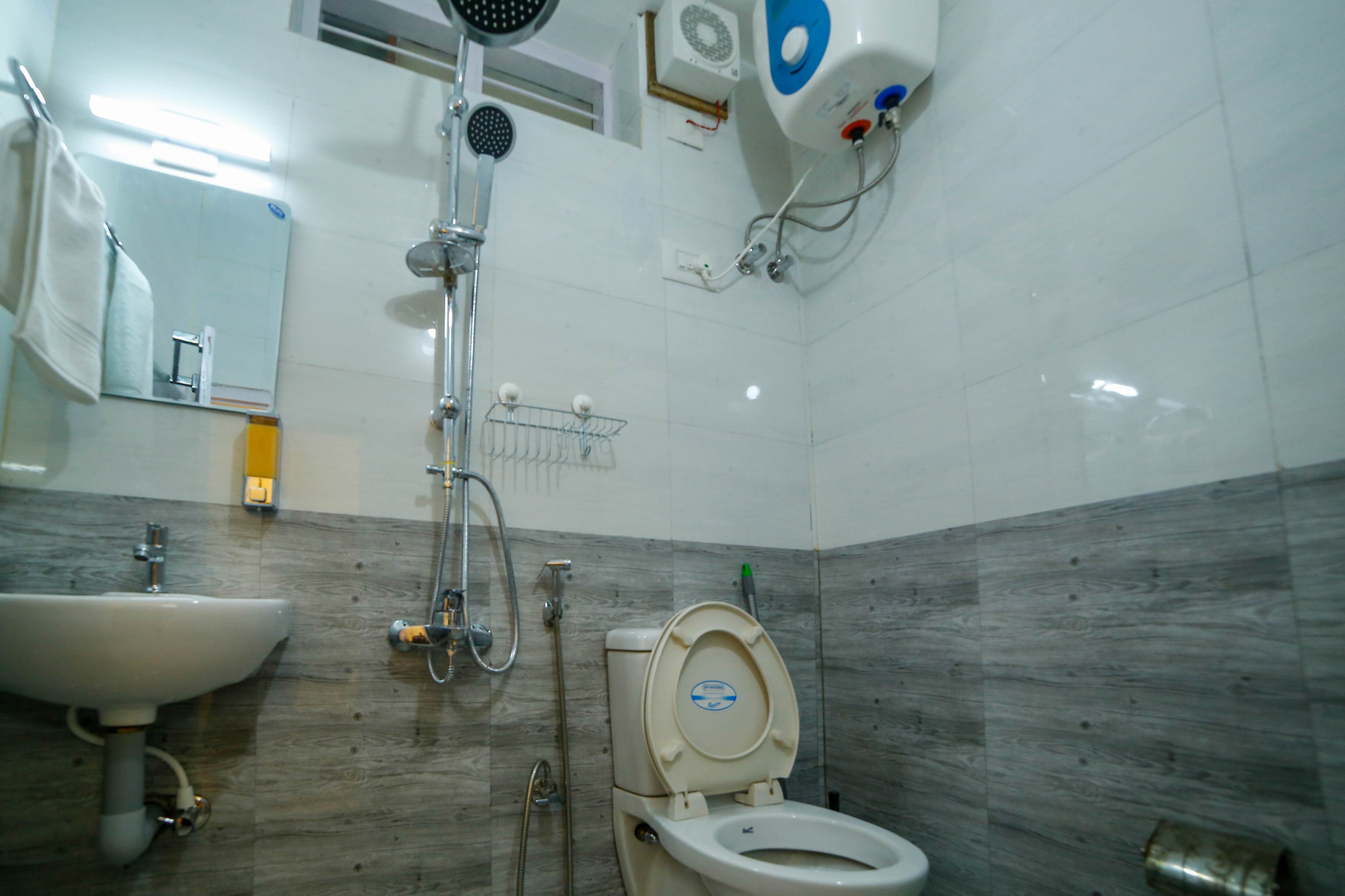 Belljem Homes Your Own Private Resort 3BHK FF - Tap to explore photos