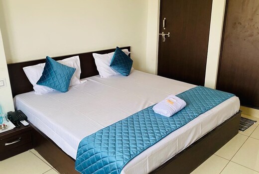 The Holiday Inn