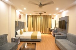 Hotel Bandiram, Chatarpur