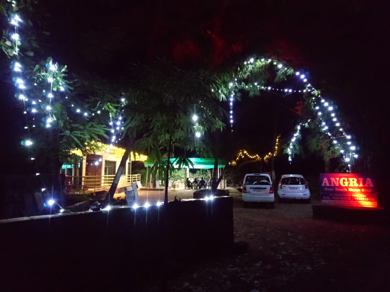 Angria Homestay - Tap to explore photos