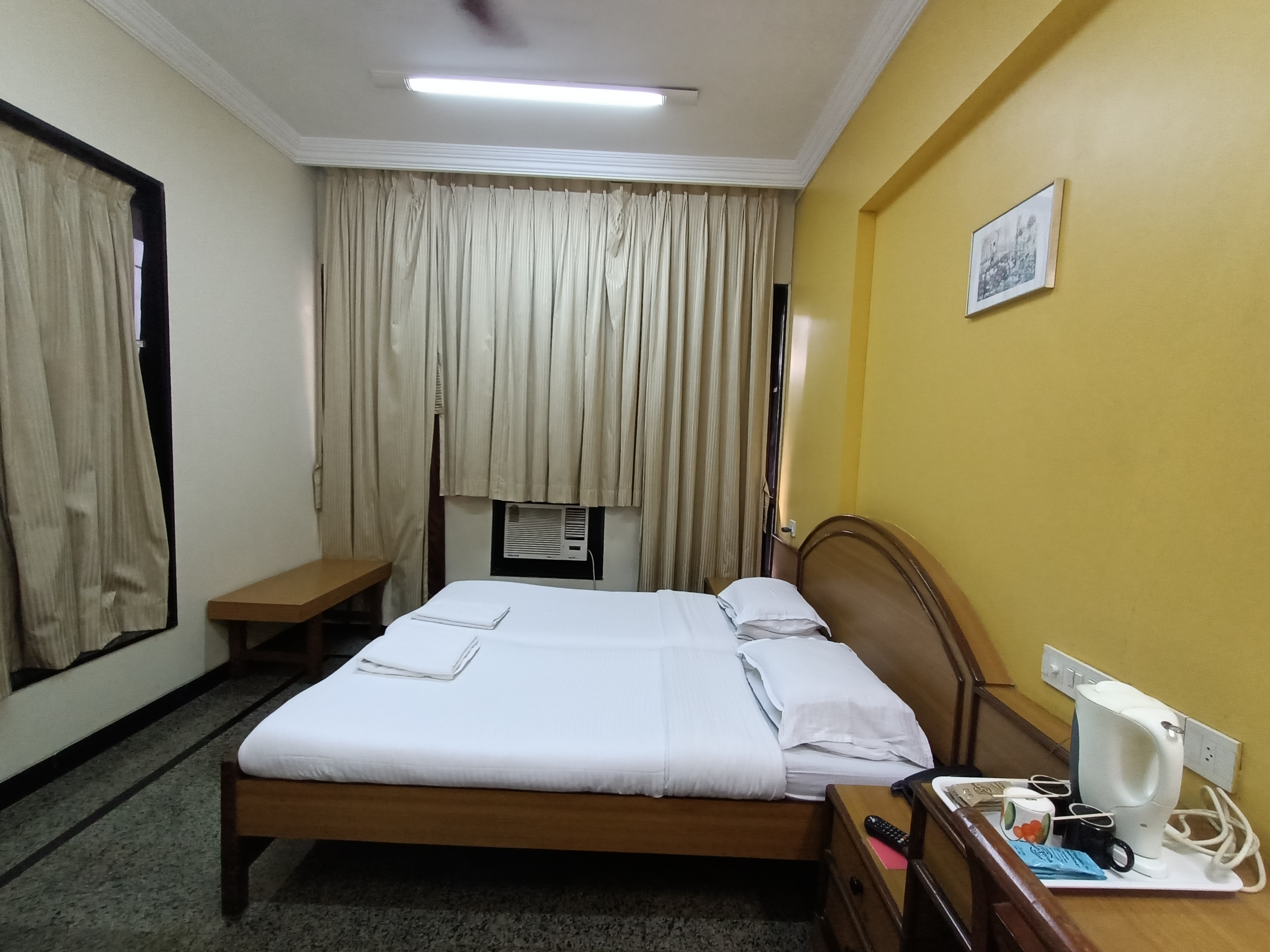Hotel Park View, Andheri West 2