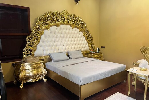 Suvira Room at Samava Farms
