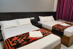 Rudra Guest House, Khuldabad