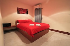 Walking Street Guest House Pattaya, Ko Samet