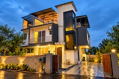 SH Villa, Lonavala
