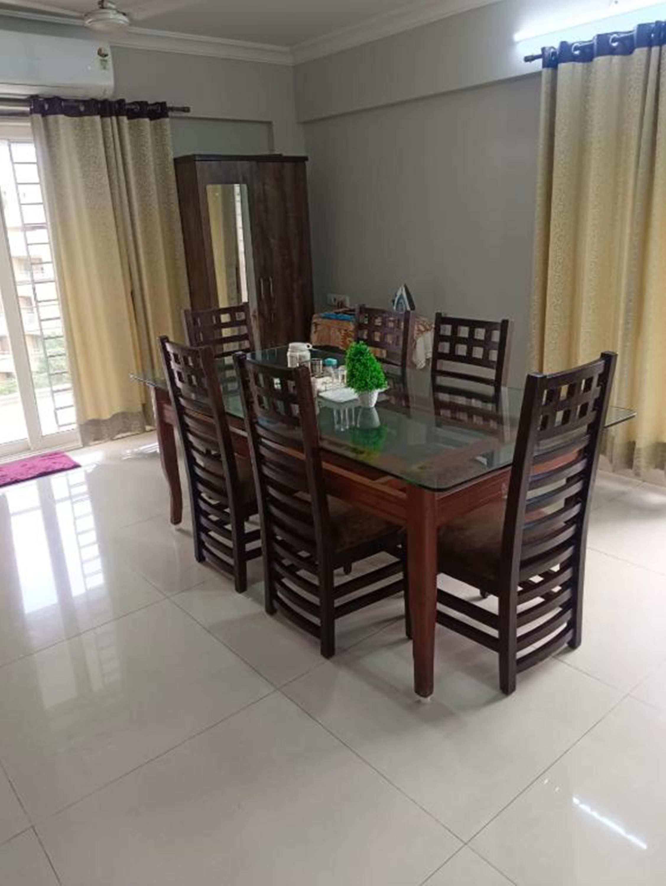 Service Apartment in BKC, Mumbai - 401 - Tap to explore photos