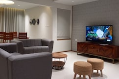 thereflections4b, Cochin