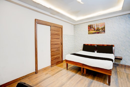 Hotel O Knights Inn