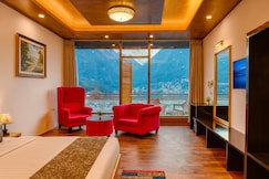 Hotel New Naina Rock Land, Manali