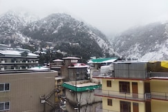 Sandeep Homestay | Mountain View Rooms, Dharamshala