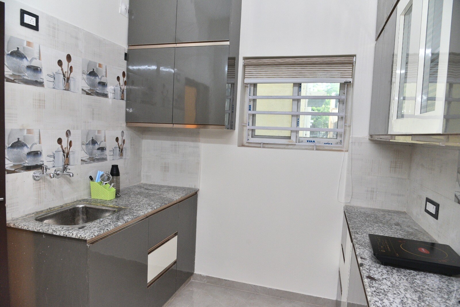 IIG 2042 Narayana Nilayam Service Apartments - Tap to explore photos