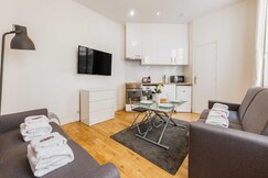 Lovely studio near Eiffel Tower, Paris