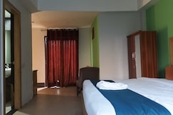 Pacific Inn Huda City Centre, Gurgaon