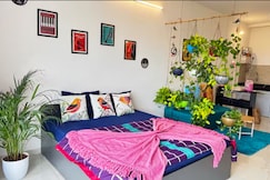 Casa Swar - Hill View Studio Apt - Baner, Pune