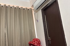 Lucky laxuary appartment, Greater Noida