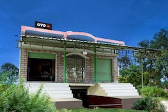 Hotel O Royal Happy Guest House, Gajraula
