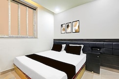 Super Collection O Sheesh Mahal Hotel, Patna